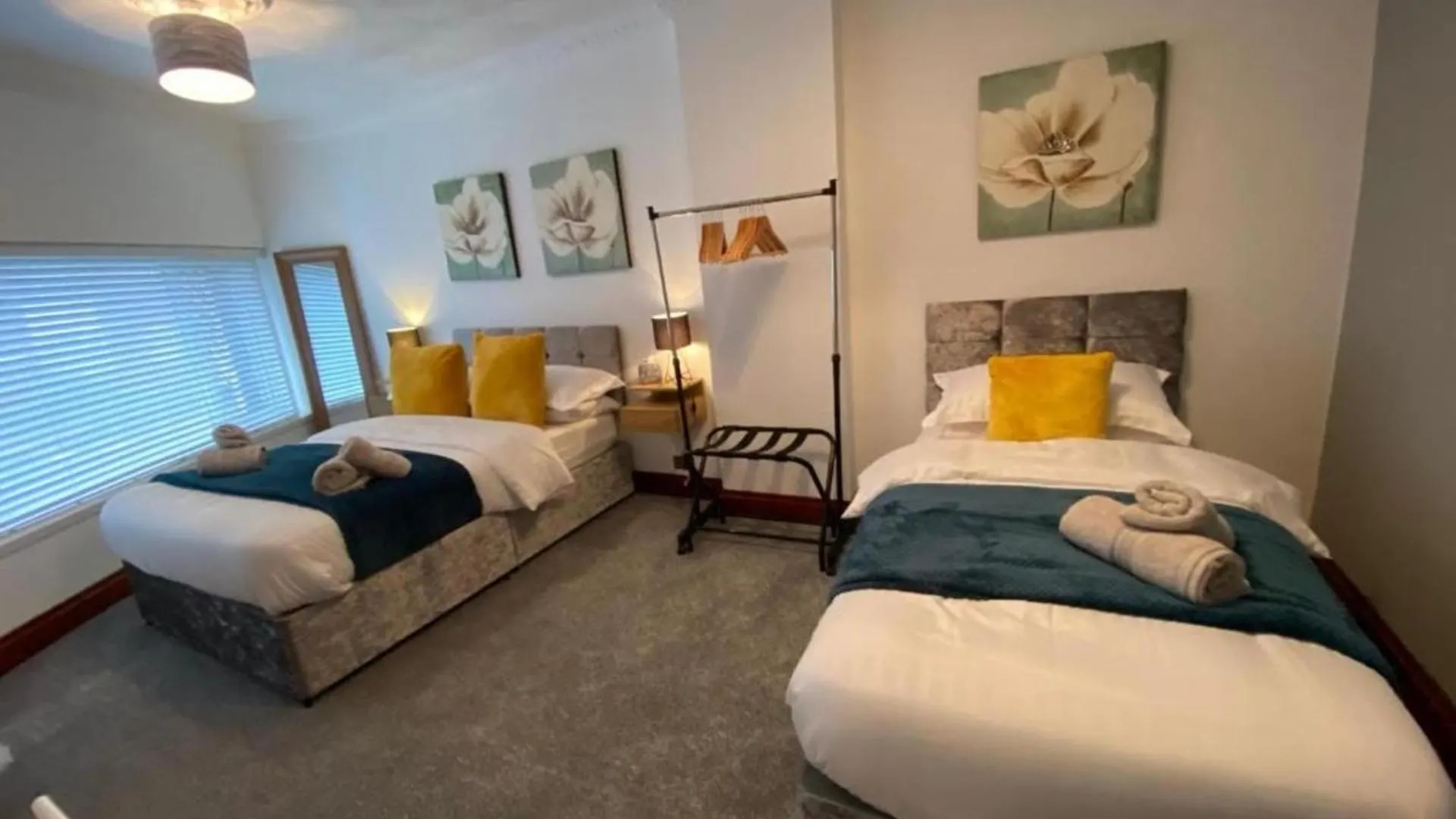 Apartment 7 Person Home Flat W Parking - Near Swansea Centre